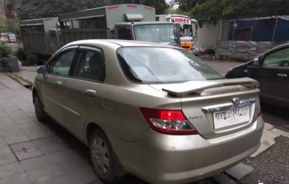 Honda City ZX 1.5 GXi CVT 2005