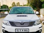 Toyota Fortuner 3.0 4x2 MT 2012