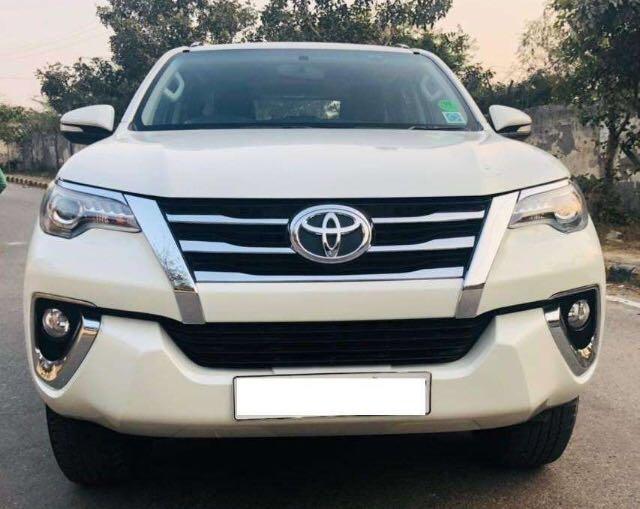 Toyota Fortuner 2.5 4x2 MT TRD Sportivo 2018