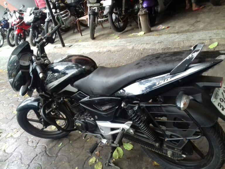 Bajaj Pulsar 150cc 2010
