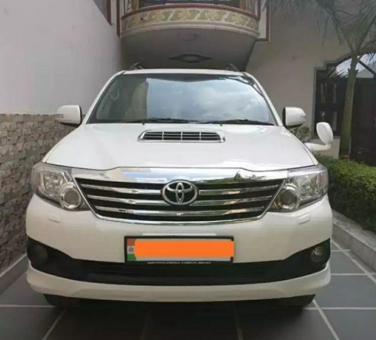 Toyota Fortuner 2.5 4x2 AT TRD Sportivo 2014