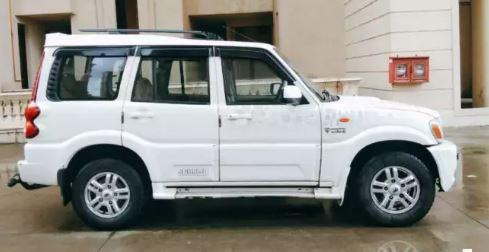 Mahindra Scorpio VLX 2WD 2013