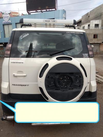 Mahindra NuvoSport N6 2017