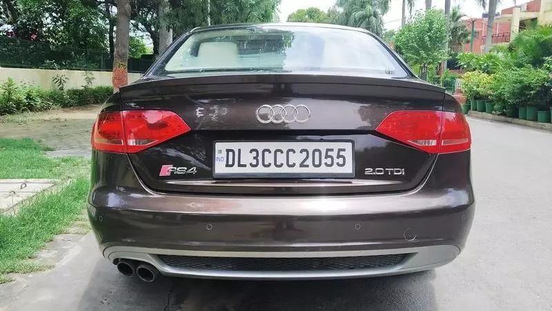 Audi A4 2.0 TDI 177BHP PREMIUM Plus 2013