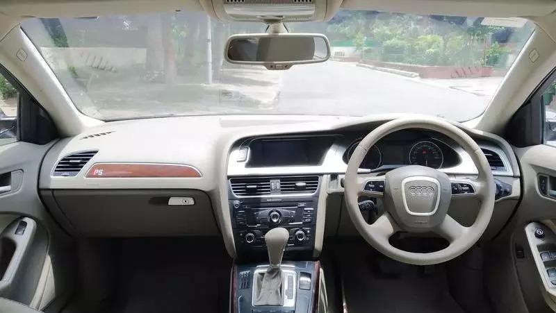 Audi A4 2.0 TDI 177BHP PREMIUM Plus 2013