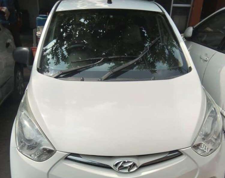 Hyundai Eon Magna + 2012