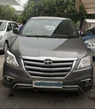 Toyota Innova 2.5 VX 8 STR BS IV 2012