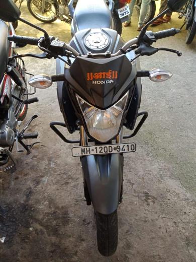 Honda CB Hornet 160R STD 2018