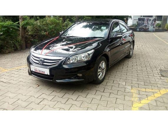 Honda Accord 2.4 VTI L AT 2011