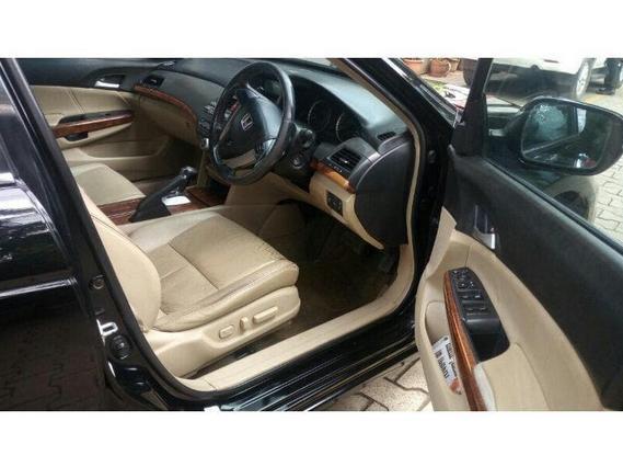 Honda Accord 2.4 VTI L AT 2011