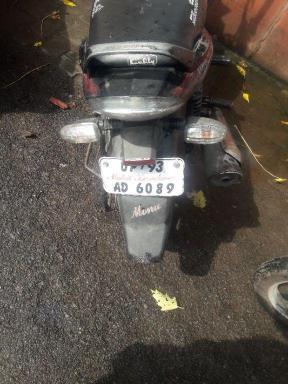 Bajaj Discover 100cc  2012