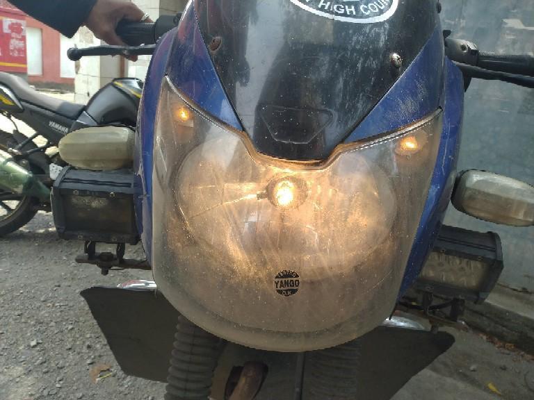 Bajaj Pulsar 150cc 2005