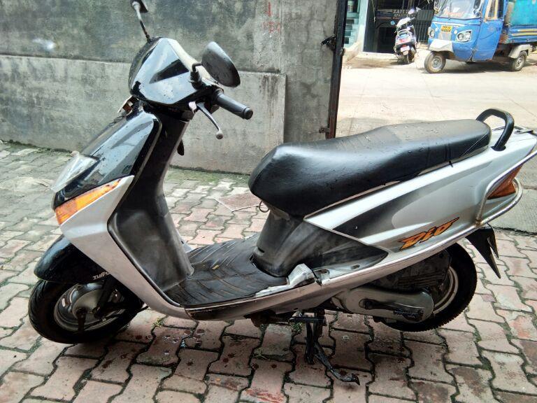 Honda Dio 110cc 2006