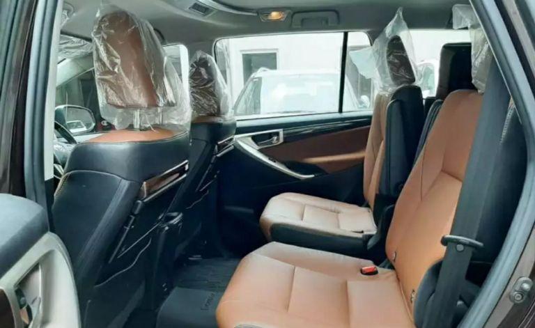 Toyota Innova Crysta 2.8 Z AT 7 STR 2017