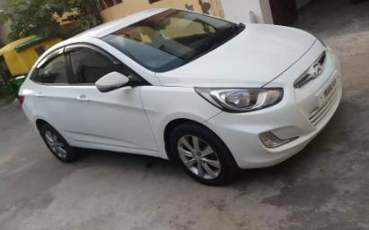 Hyundai Verna FLUIDIC 1.6 CRDI SX 2012