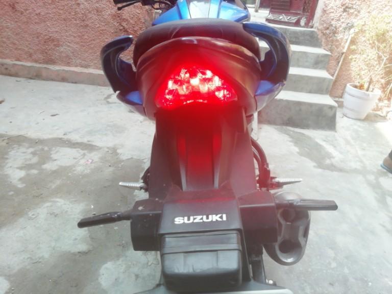 Suzuki Gixxer SF 150cc Special MOTOGP Edition Rear Disc 2017