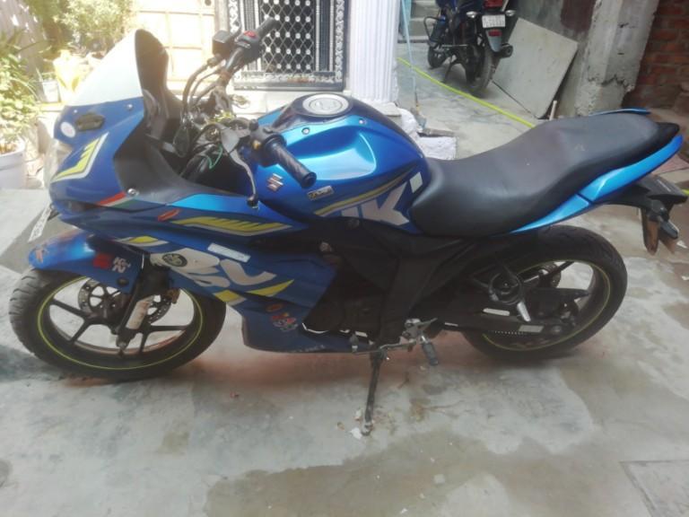 Suzuki Gixxer SF 150cc Special MOTOGP Edition Rear Disc 2017