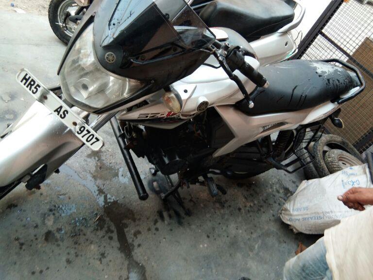 Yamaha SZR 150cc 2012