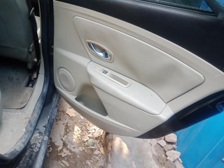 Renault Fluence 2.0 E4 2012