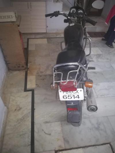 Hero Splendor Plus 100cc 2010