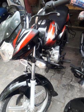 Bajaj Discover 125cc 2015