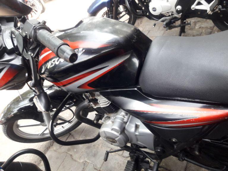 Bajaj Discover 125cc 2015
