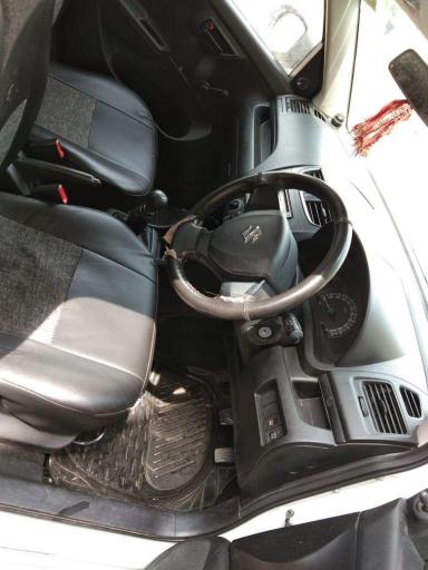 Maruti Suzuki Swift VXi 2013