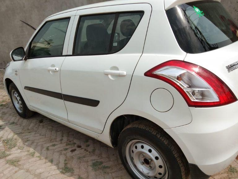 Maruti Suzuki Swift VXi 2013