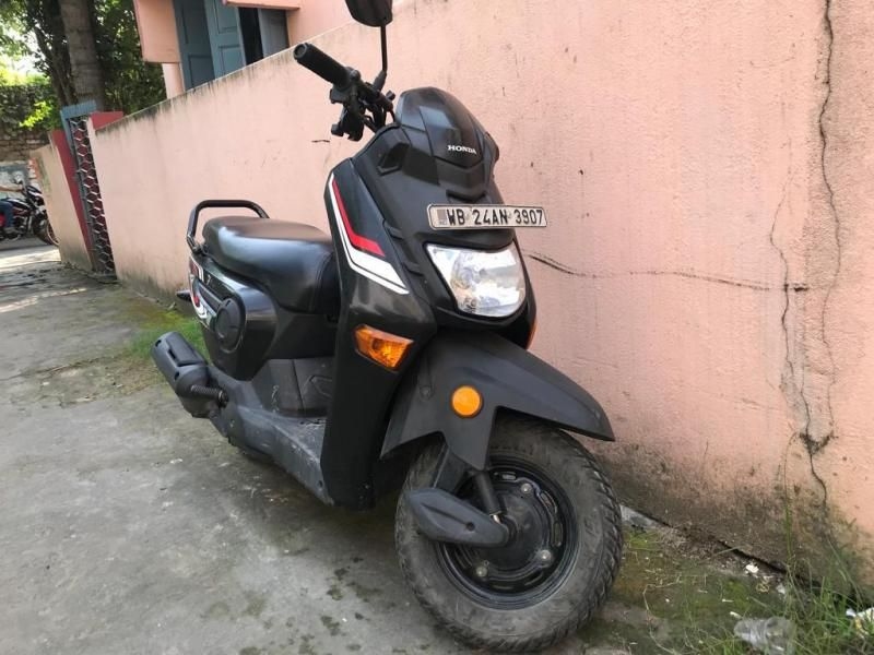 cliq scooty price