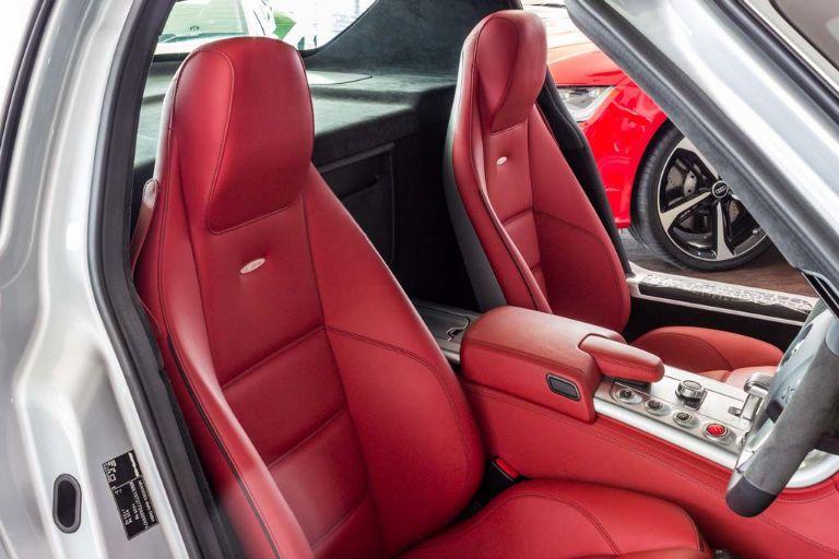 Mercedes-Benz SLS AMG coupe 2010