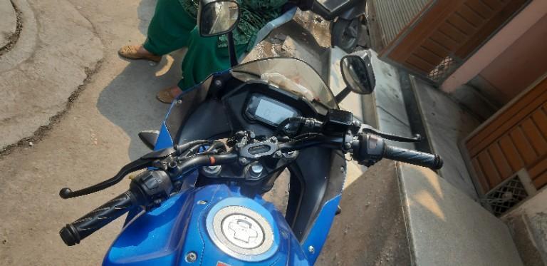 Suzuki Gixxer SF Fi 150cc 2016