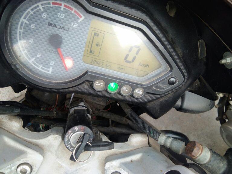 Bajaj Pulsar 150cc 2010