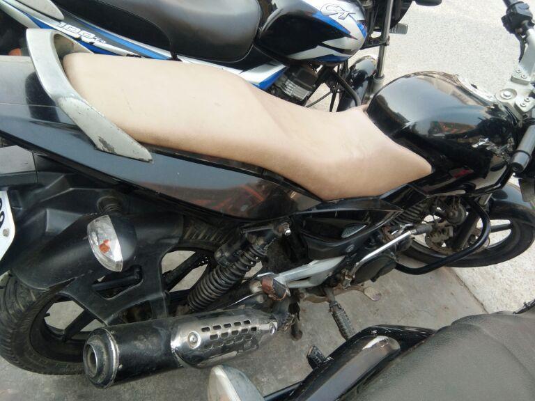 Bajaj Pulsar 150cc 2010