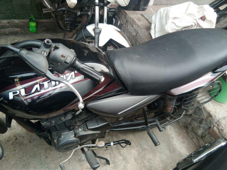 Bajaj Platina 100cc 2011