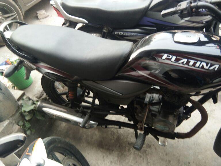 Bajaj Platina 100cc 2011