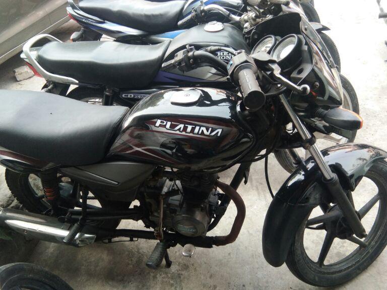 Bajaj Platina 100cc 2011
