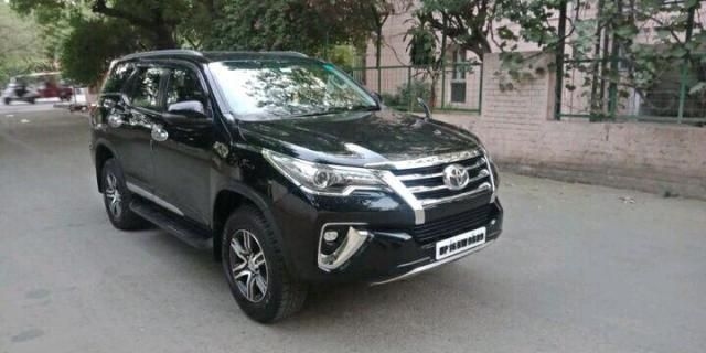 Toyota Fortuner 2.8 4x2 AT 2018