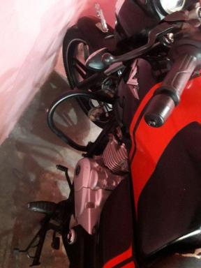 Bajaj V15 150cc 2016