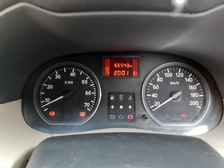 Nissan Terrano XV Premium 110 PS 2013