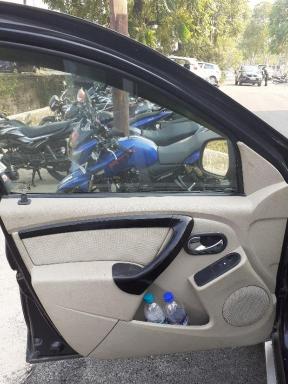 Nissan Terrano XV Premium 110 PS 2013