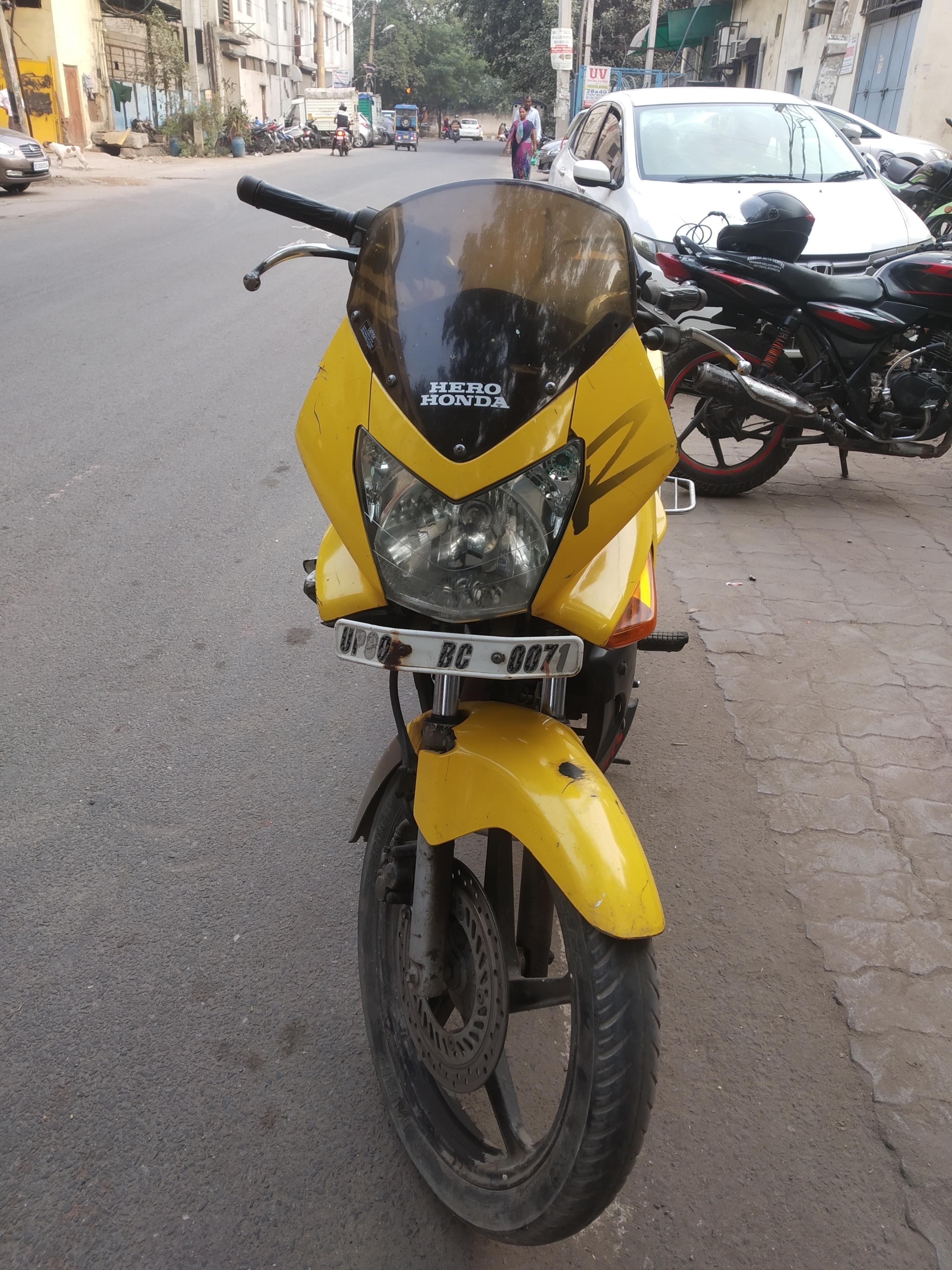 hero karizma 223cc price