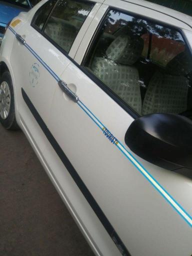 Maruti Suzuki Swift DZire ZDi 2015