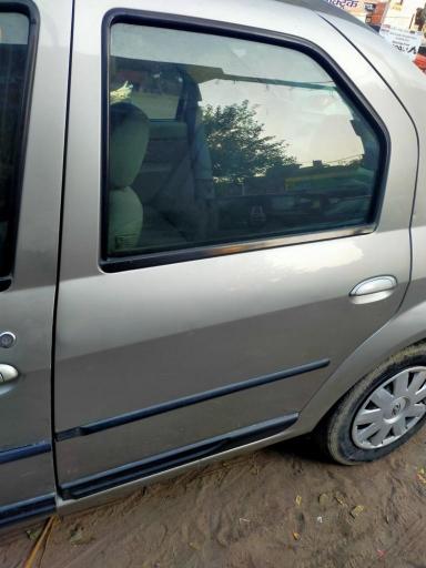 Mahindra Verito 1.5 D4 BS IV 2012