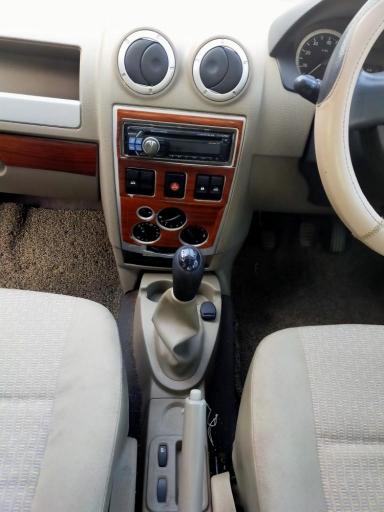 Mahindra Verito 1.5 D4 BS IV 2012