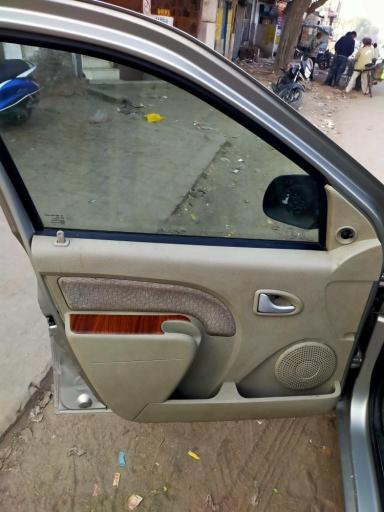 Mahindra Verito 1.5 D4 BS IV 2012