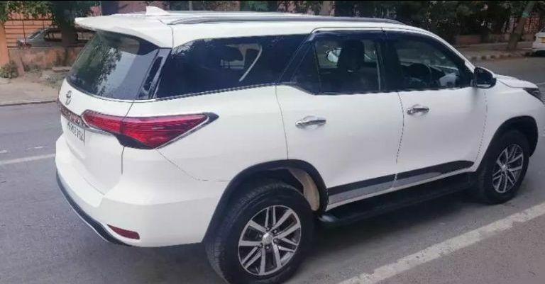 Toyota Fortuner 2.8 4x4 AT 2019