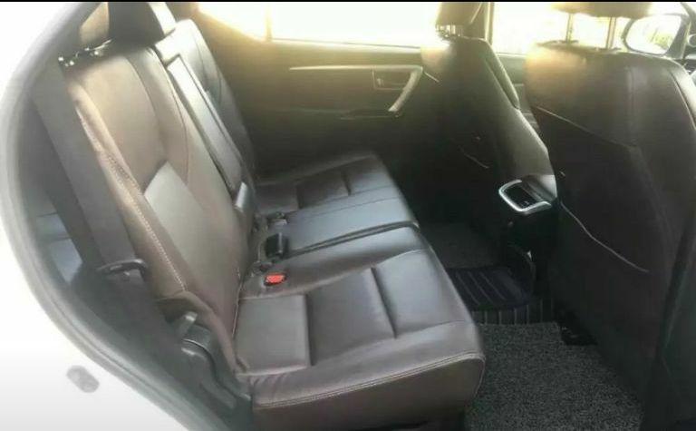 Toyota Fortuner 2.8 4x4 AT 2019