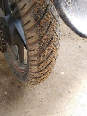 Bajaj Pulsar 220F 2018