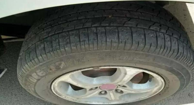 Toyota Innova 2.5 E 7 STR 2006