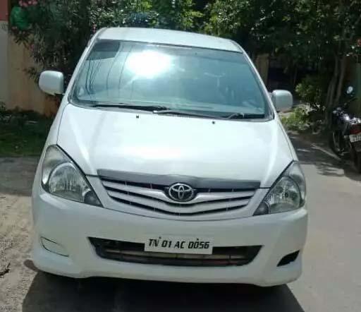 Toyota Innova 2.5 E 7 STR 2006